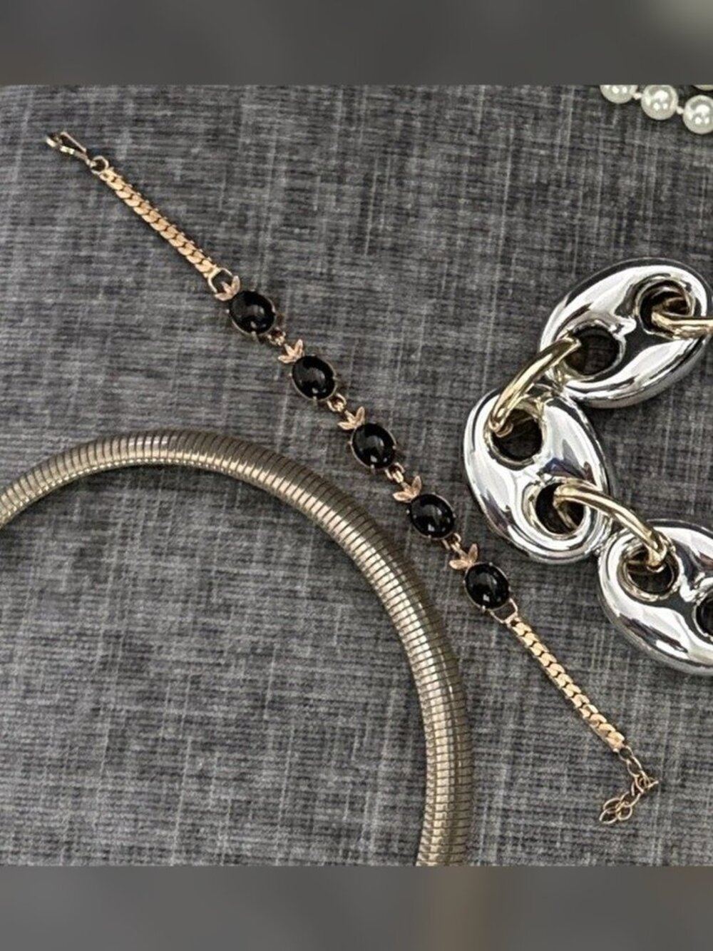 Gold Leaf Link Bracelet with Black Cabochons